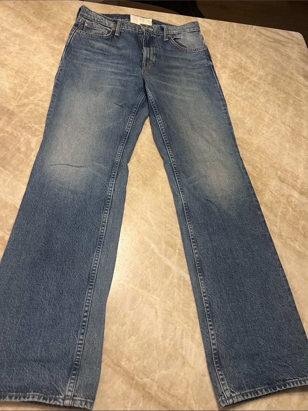 MOTHER The Reifler. Wash: Early Blue. Size: 27. Great condition!